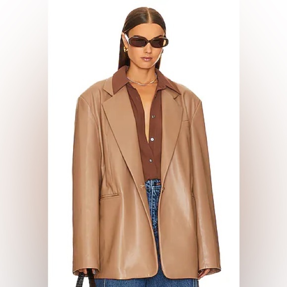 Lamarque Jackets & Blazers - LAMARQUE 
Kassandra Blazer In Tan